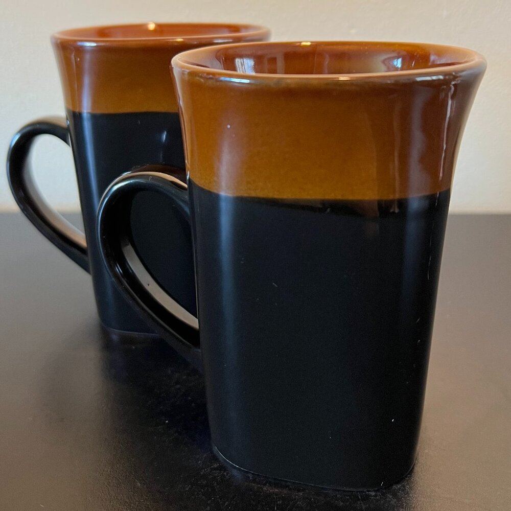 Royal Norfolk Brown Stoneware Mugs Set of 2 Two Tone Square Base 14oz Greenbrier